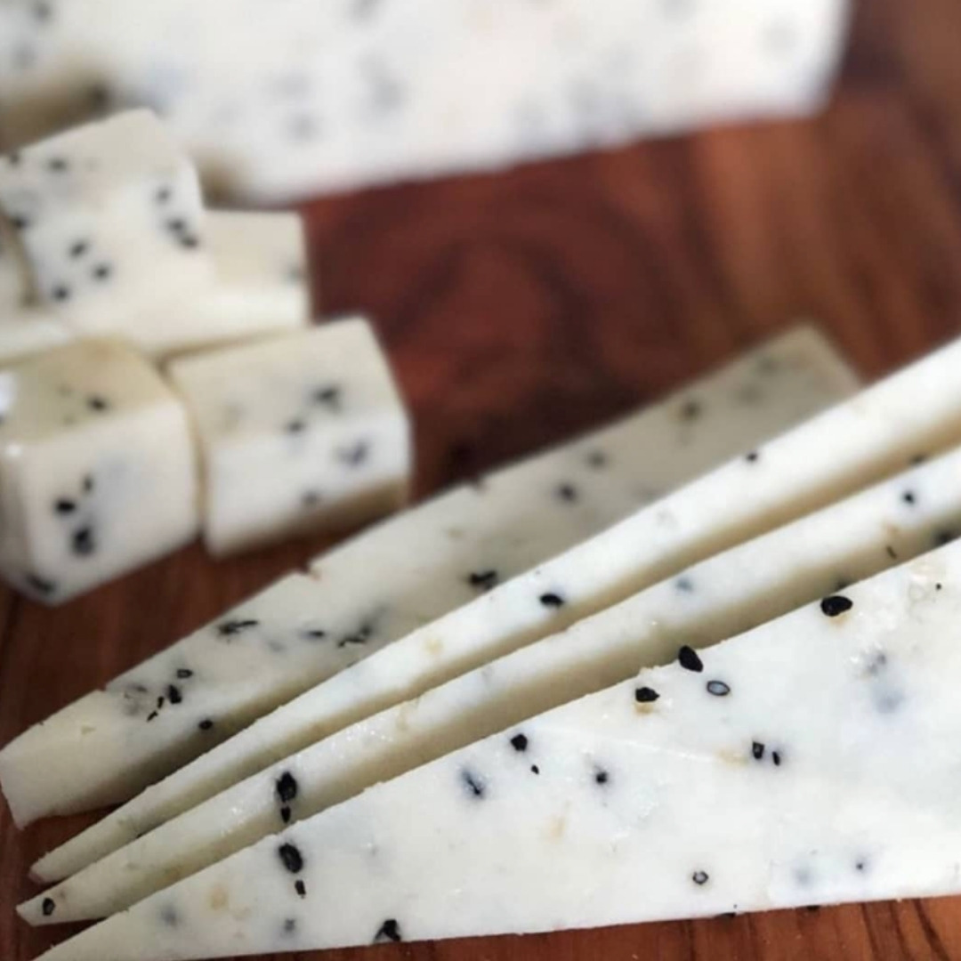 Çörek Otlu Sepet Peyniri